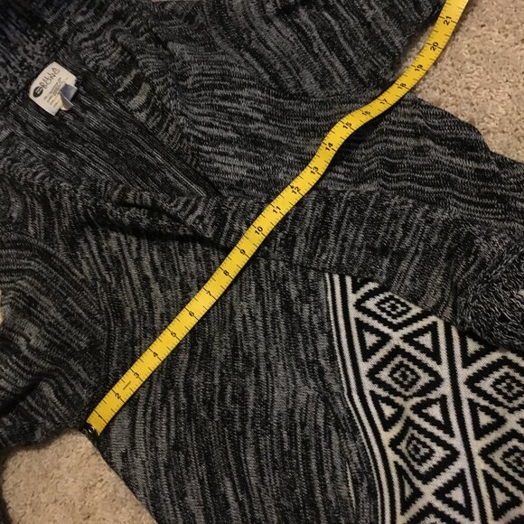 Billabong Boho Tasseled Beach Shawl Cardigan with Sleeves OS - Picture 12 of 16